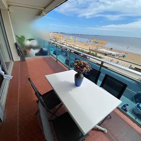 Διαμέρισμα Spacious Bright Nest With Balcony Facing The Sea Pornichet